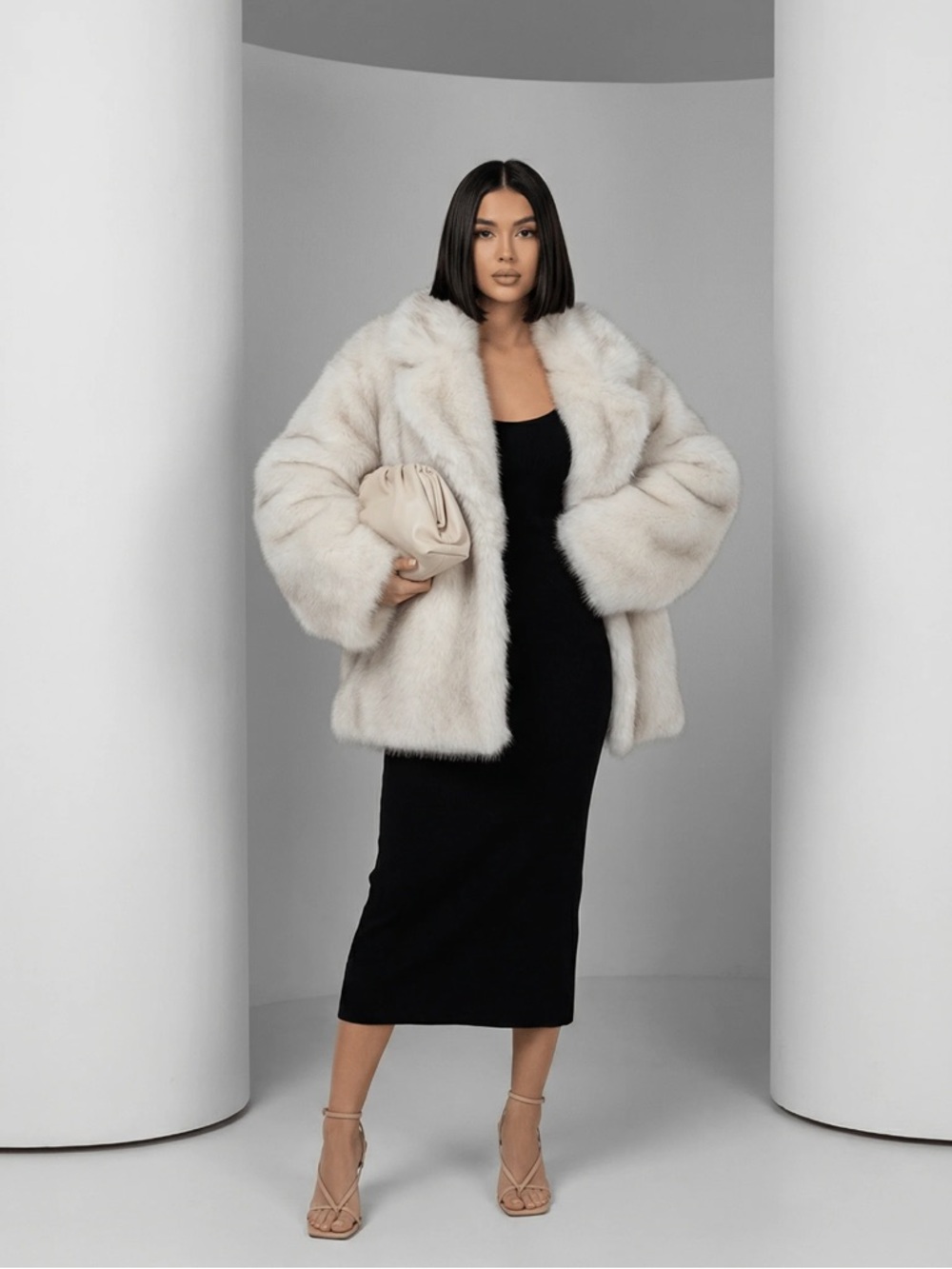 LARA Elara Oversized Faux-Fur Coat in Frosted White
